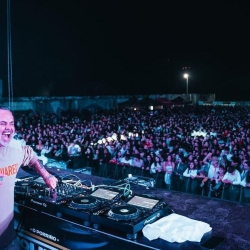 JUAN MAGÁN Y DJS INVITADOS
