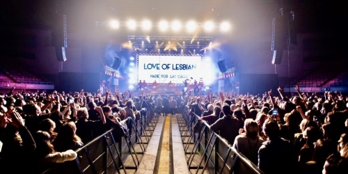 LOVE OF LESBIAN
