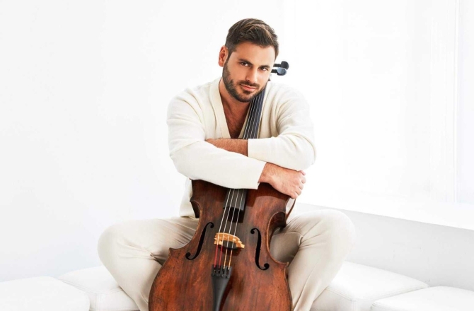 HAUSER